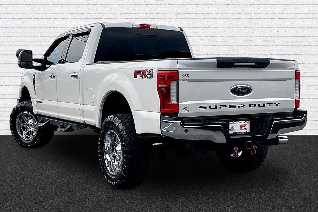 Used 2018 Ford F250 Lariat w/ Lariat Ultimate Package AWD/4WD image 4