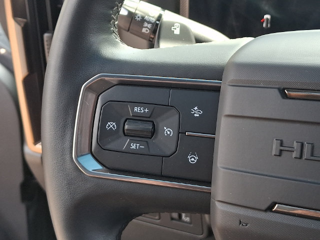 Used 2024 GMC Hummer EV 3X AWD/4WD image 7