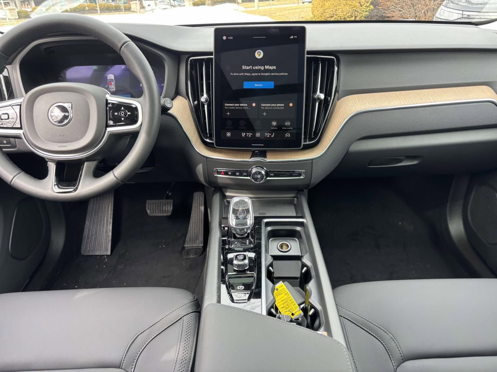 New 2026 Volvo XC60 T8 Plus w/ Protection Package Premier image 28