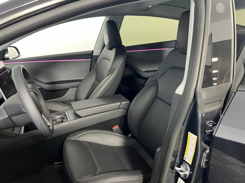 Used 2024 Tesla Model 3 Standard Range image 21