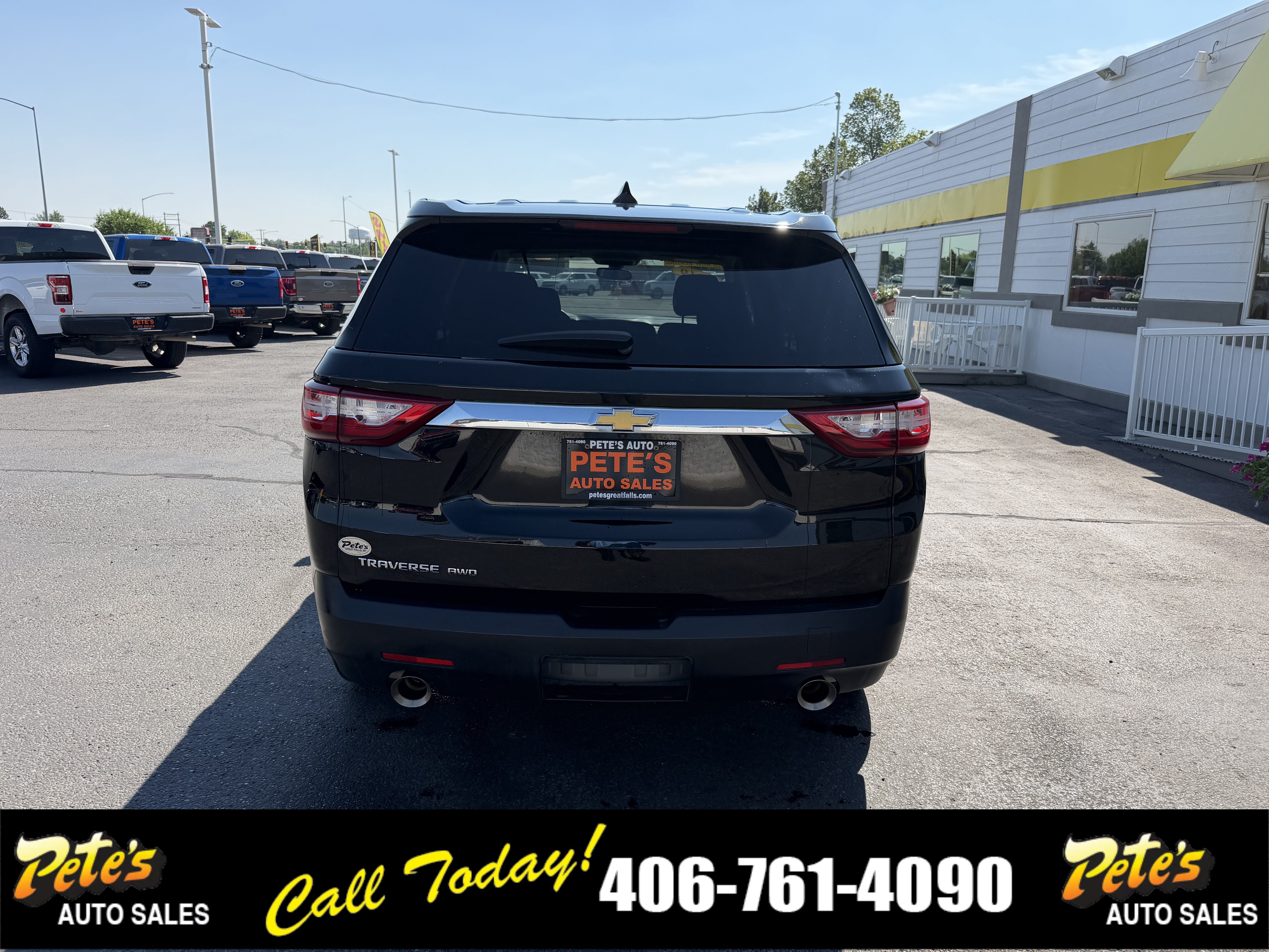 Used 2019 Chevrolet Traverse LS AWD/4WD image 3