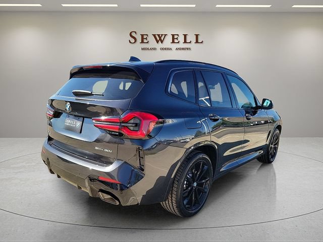 Used 2024 BMW X3 sDrive30i w/ M Sport Package RWD image 5