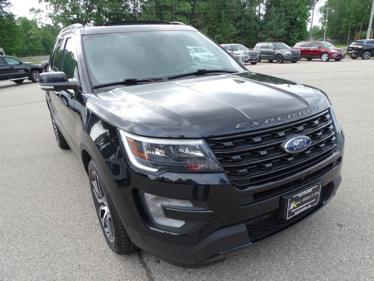 Used 2017 Ford Explorer 4WD Sport 3.5L 6-Cyl Turbo SUV image 6