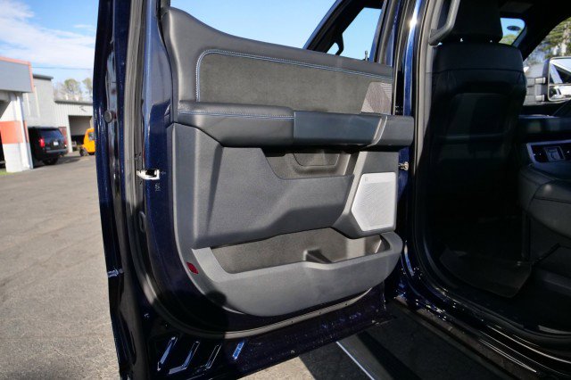 Used 2025 Ford F450 Platinum w/ FX4 Off-Road Package image 46