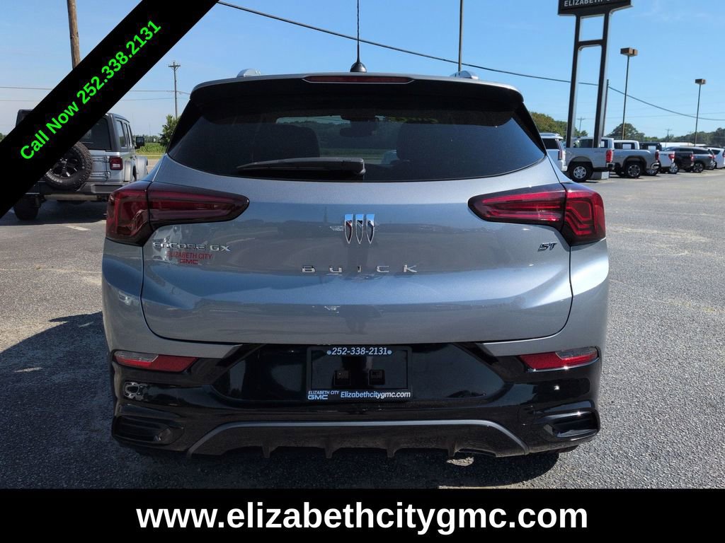 Used 2024 Buick Encore GX Sport Touring FWD image 5