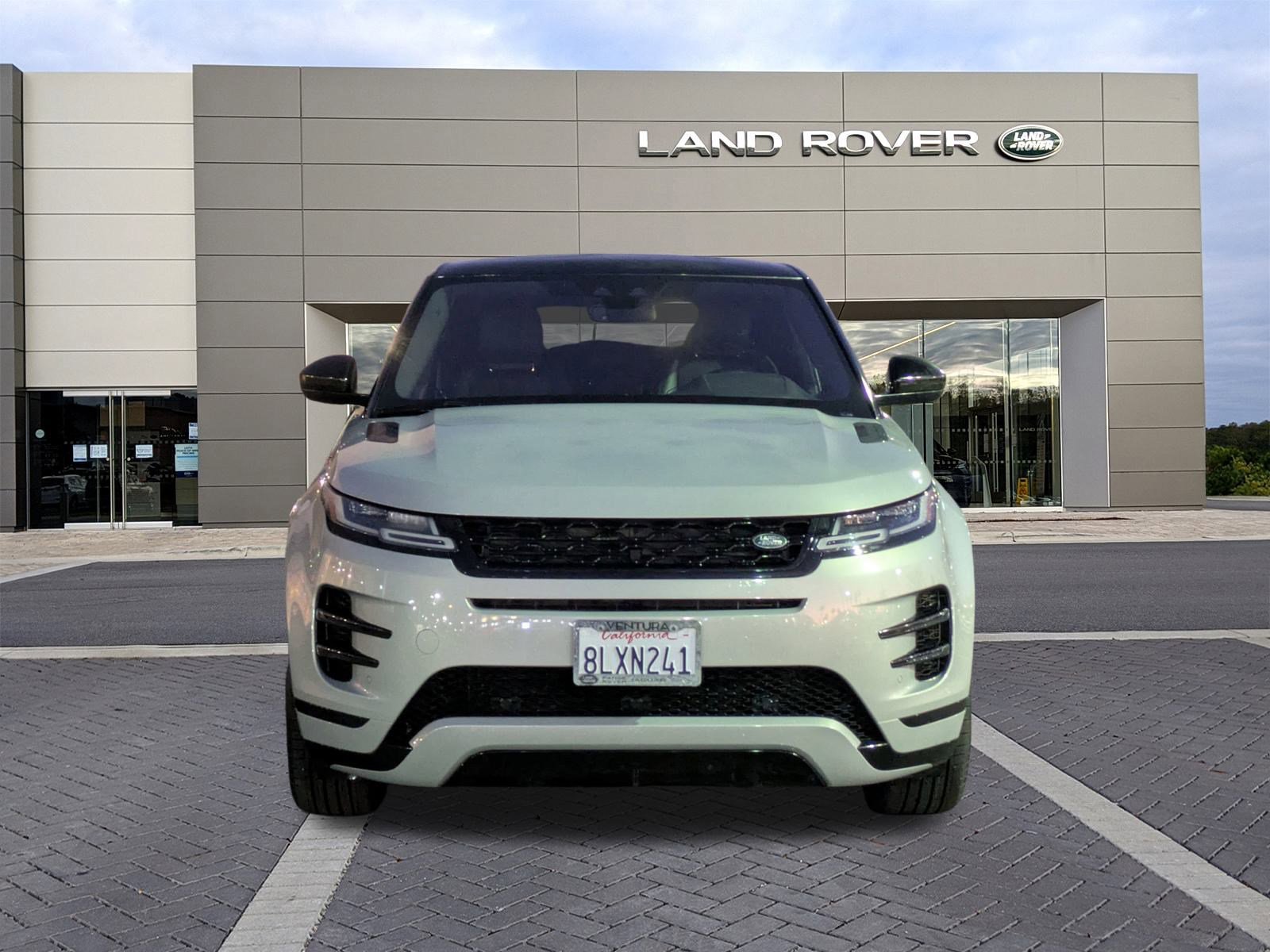 Used 2020 Land Rover Range Rover Evoque R-Dynamic SE image 2