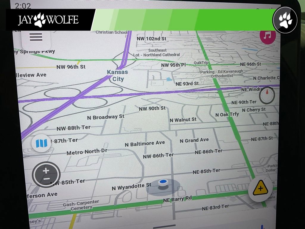 Used 2016 Ford F150 Platinum w/ Equipment Group 701A Luxury image 16