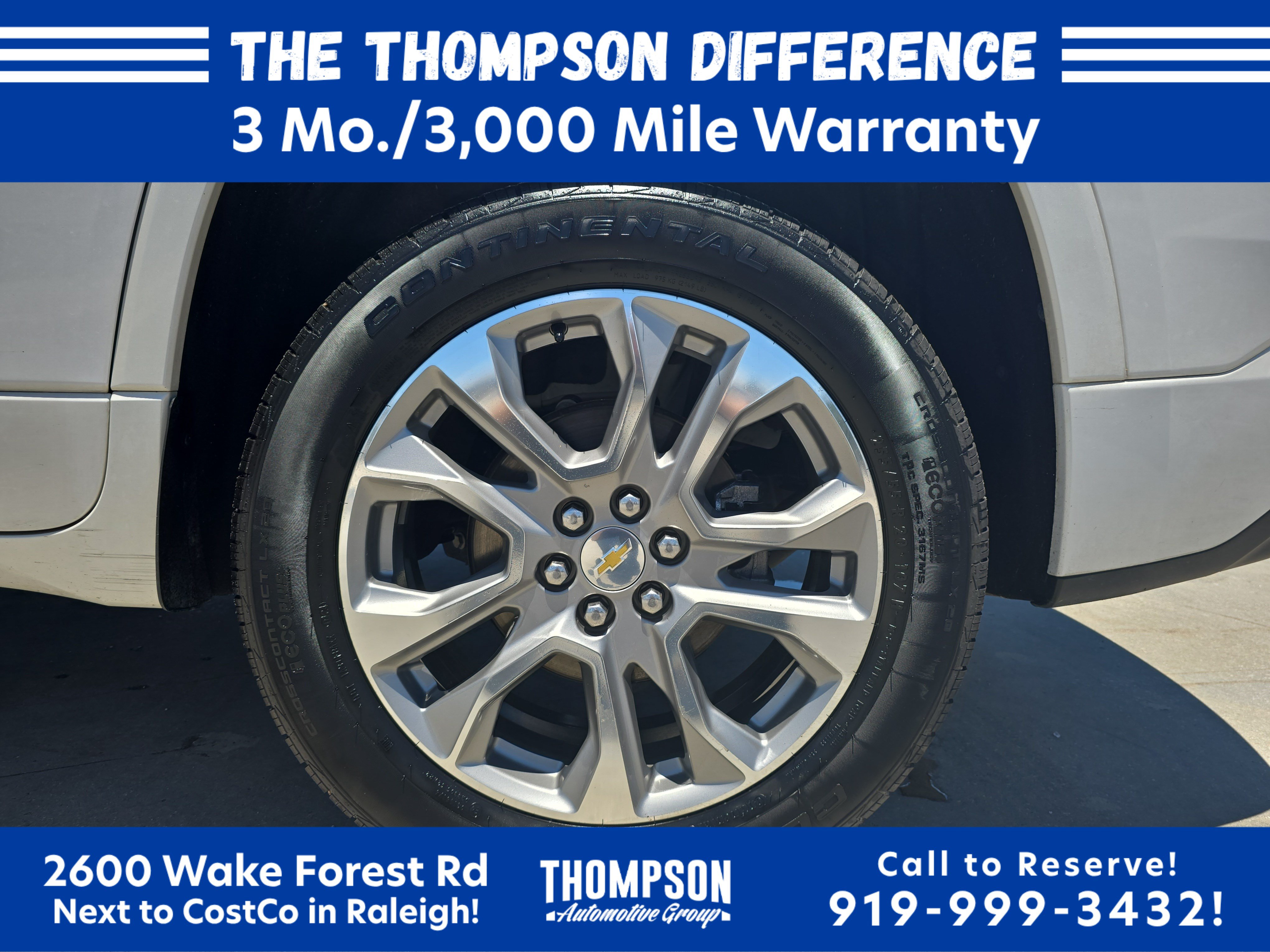 Used 2019 Chevrolet Traverse Premier w/ Driver Confidence II Package FWD image 32