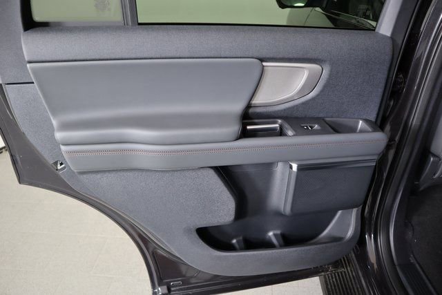 New 2025 Ford Expedition Active image 22