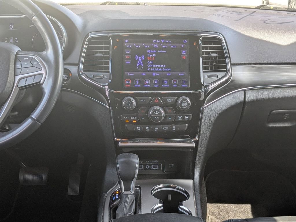 Used 2019 Jeep Grand Cherokee Limited image 29