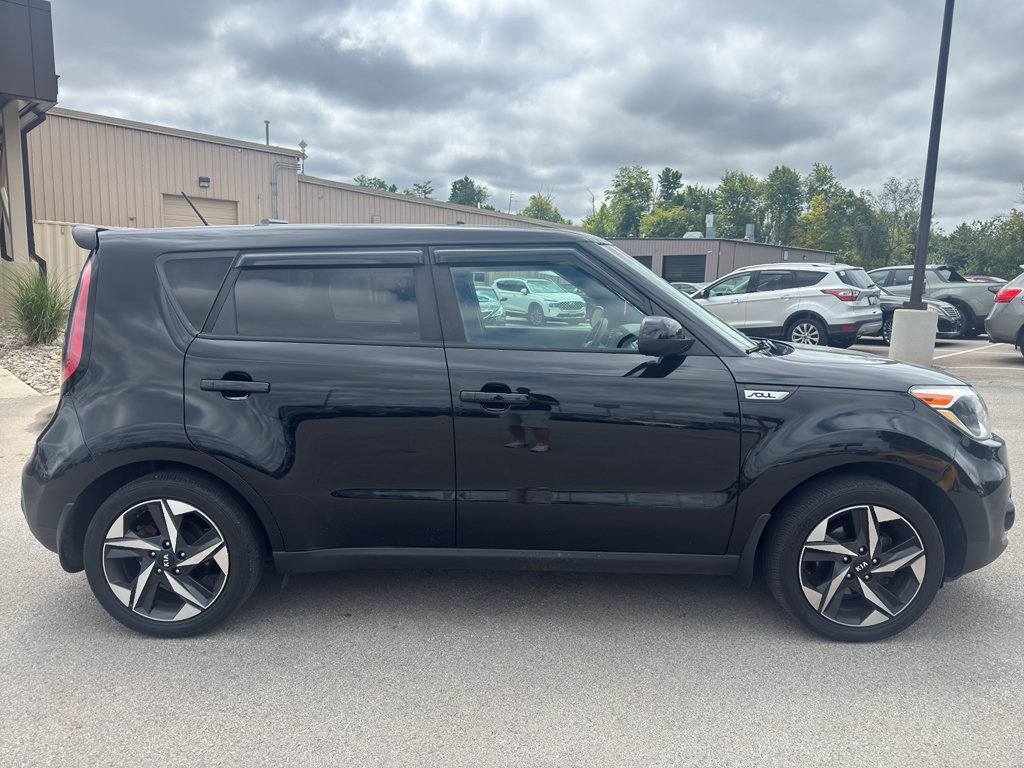 Used 2017 Kia Soul + FWD image 2