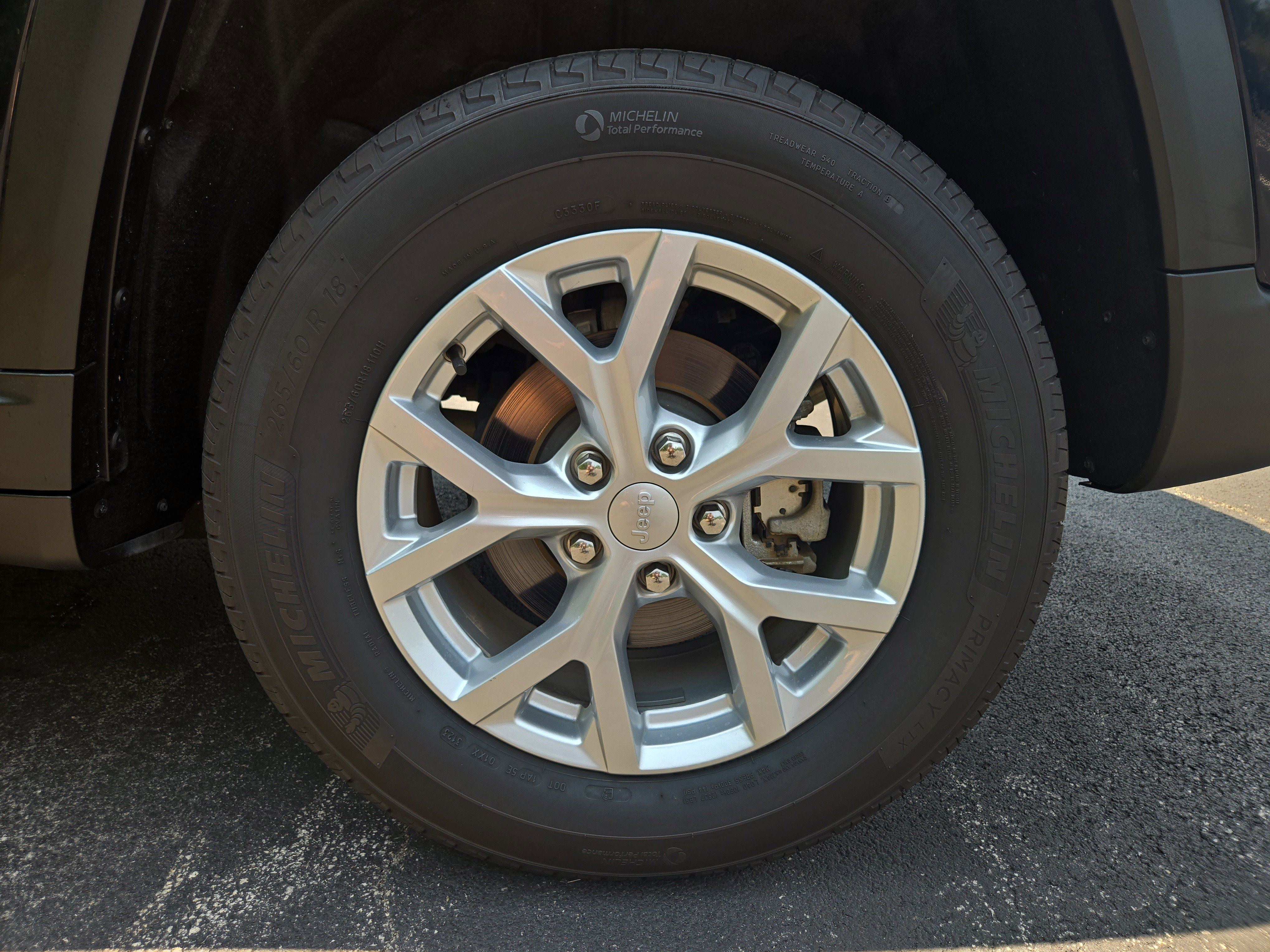 Used 2024 Jeep Grand Cherokee Limited image 11