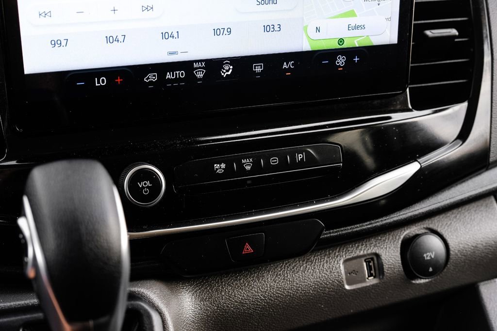 Used 2023 Ford Transit 350 XLT image 21