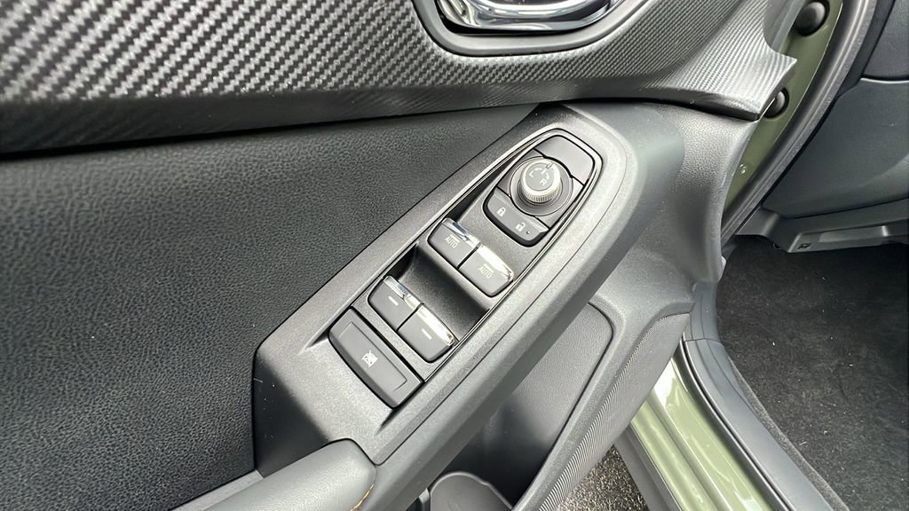 Used 2025 Subaru Crosstrek 2.5i Limited image 21