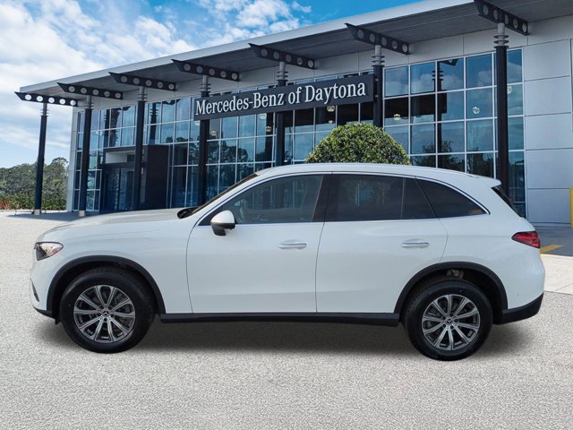 Used 2026 Mercedes-Benz GLC 300 image 7