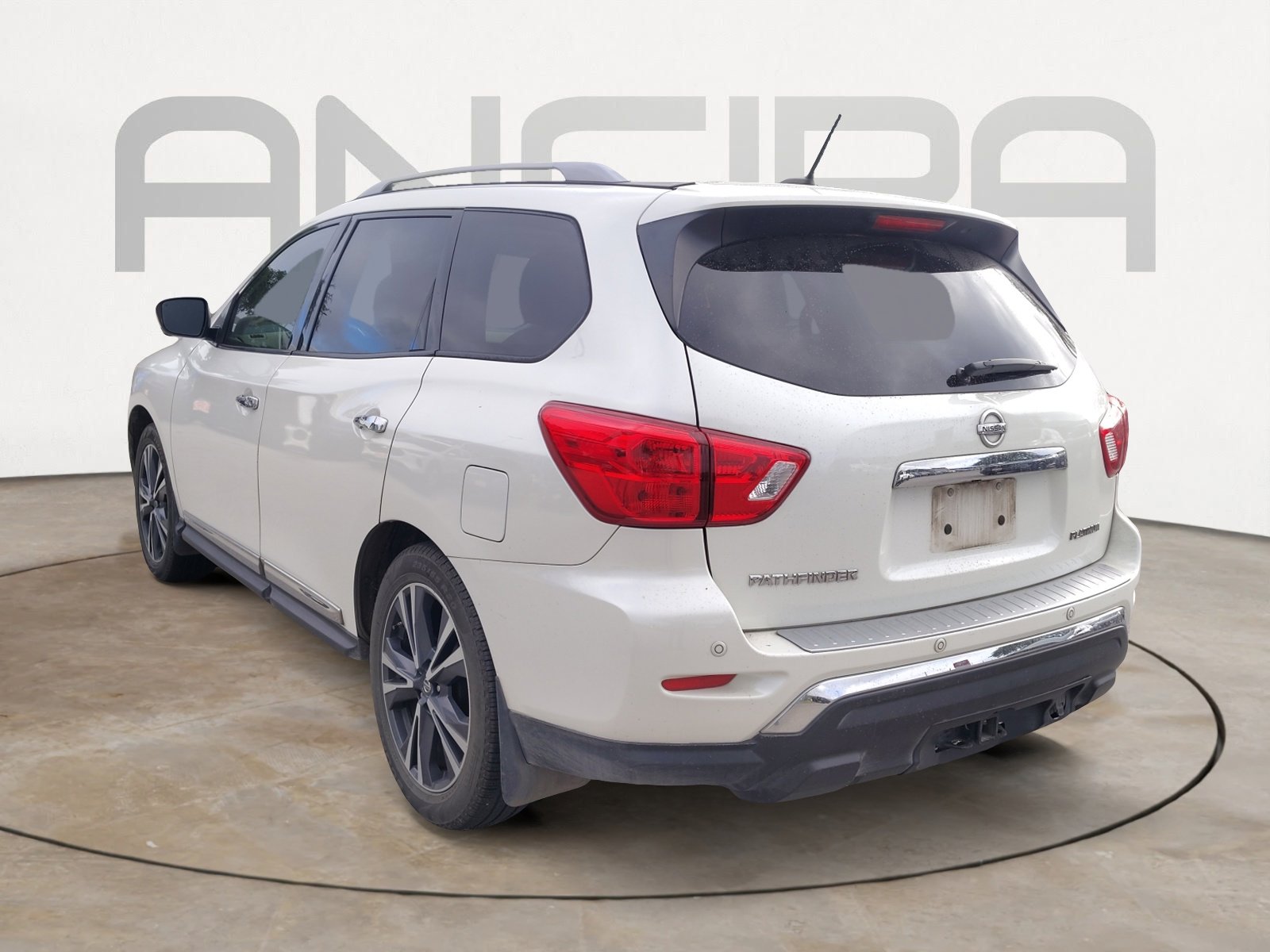 Used 2018 Nissan Pathfinder Platinum FWD image 8