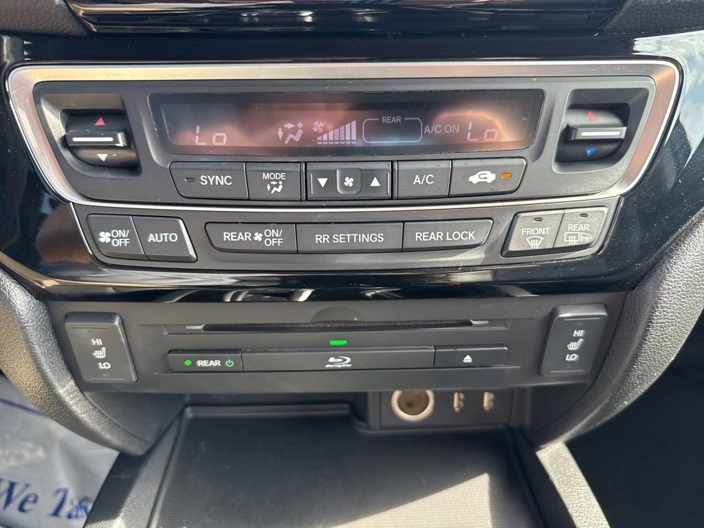 Used 2016 Honda Pilot Touring image 8