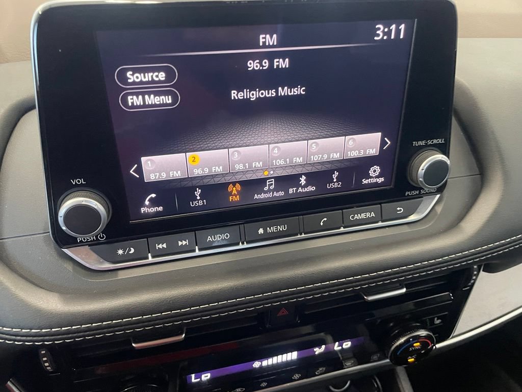 Certified 2023 Nissan Rogue SV w/ SV Premium Package FWD image 16