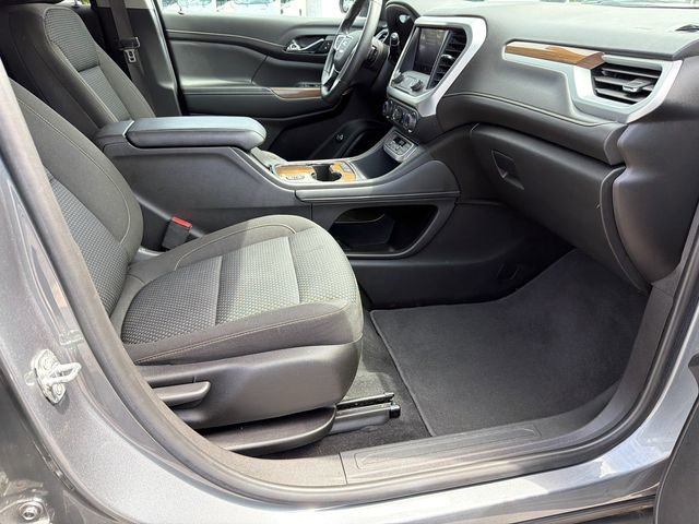 Used 2021 GMC Acadia SLE w/ Driver Convenience Package FWD image 13