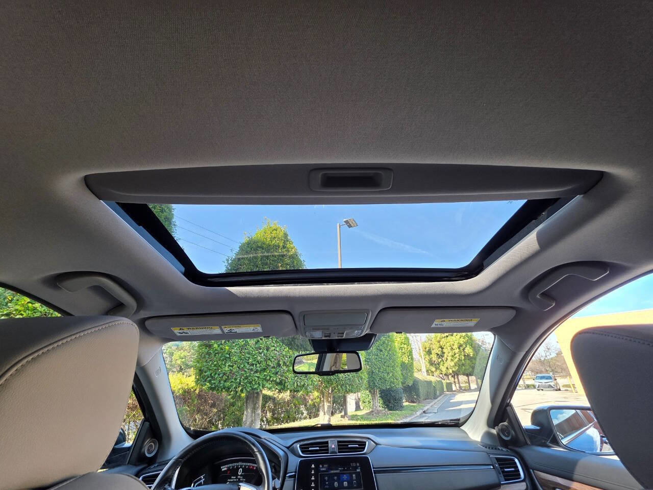 Used 2017 Honda CR-V Touring image 30