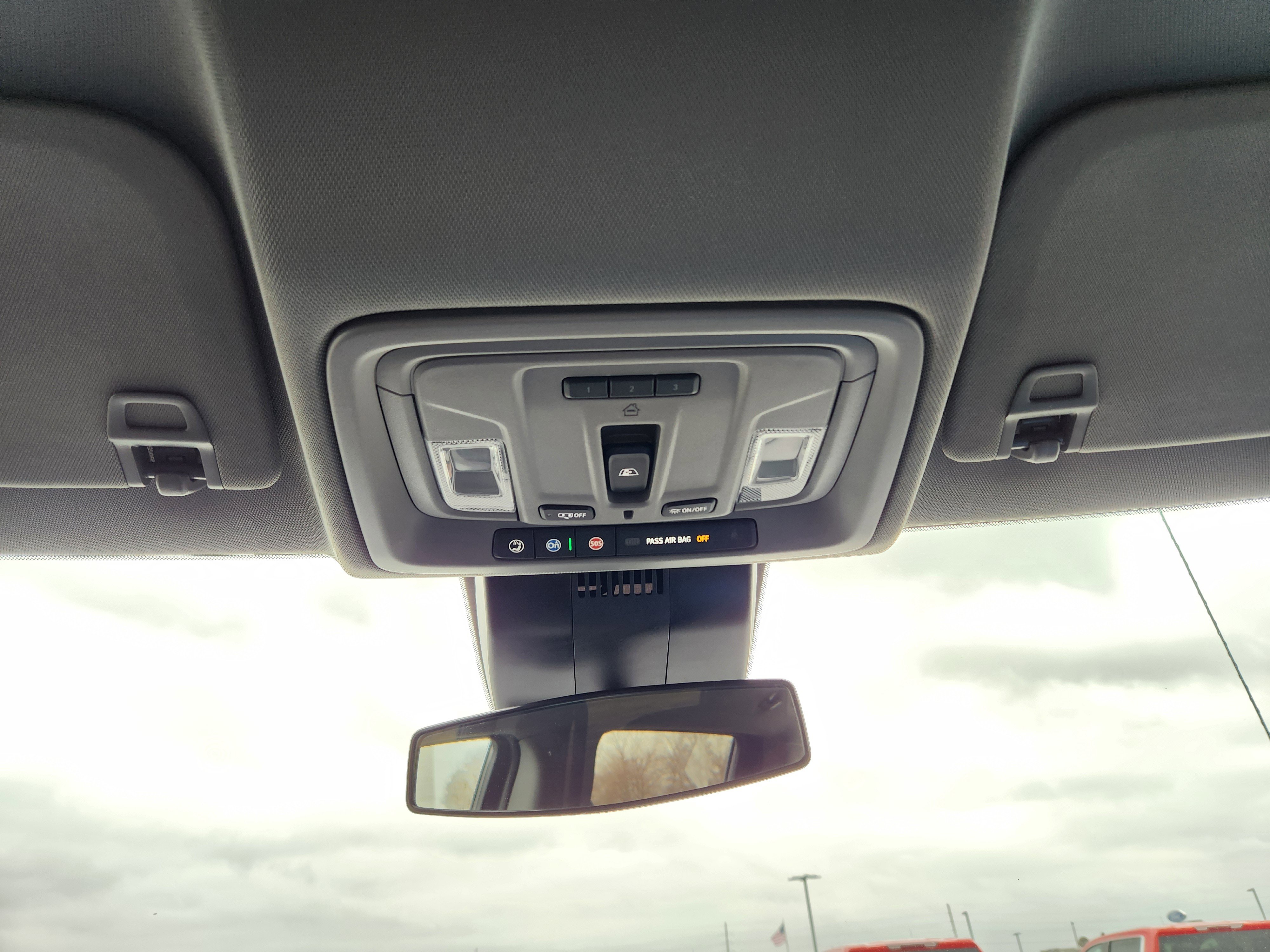 New 2025 GMC Sierra 1500 SLE w/ Preferred Package image 14