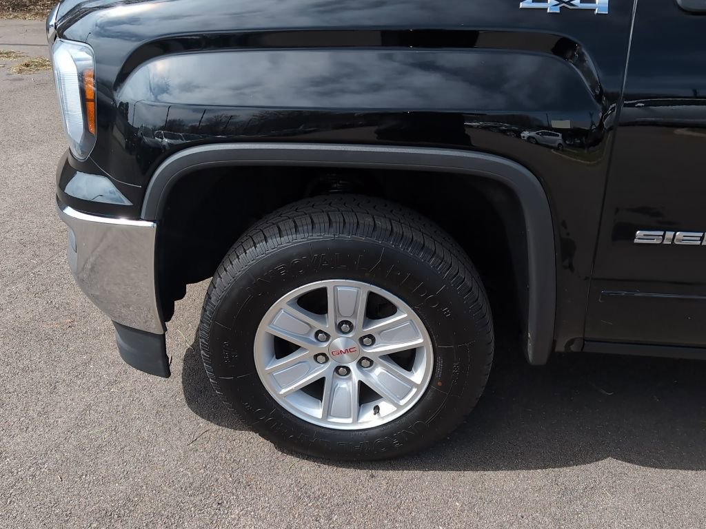 Used 2017 GMC Sierra 1500 SLE w/ SLE Value Package image 11