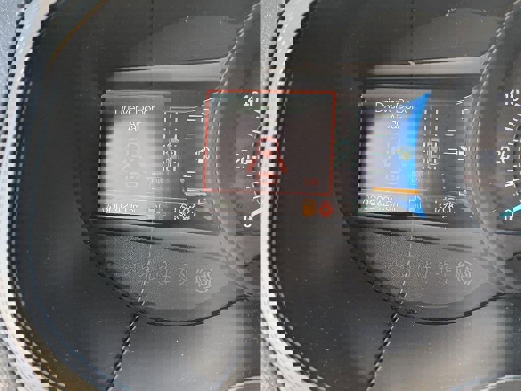 Used 2023 Ford Edge ST-Line image 30