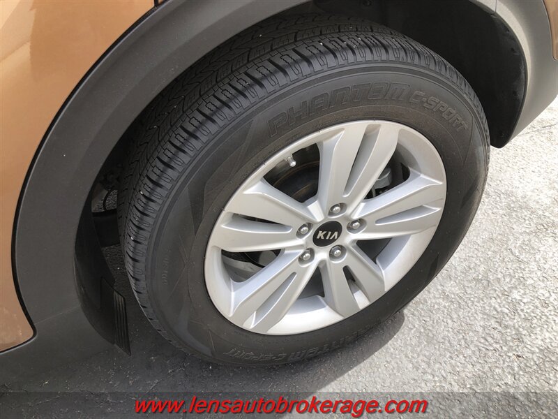 Used 2019 Kia Sportage LX w/ LX Popular Package FWD image 25
