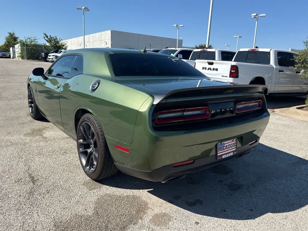 Used 2022 Dodge Challenger R/T Scat Pack RWD image 3