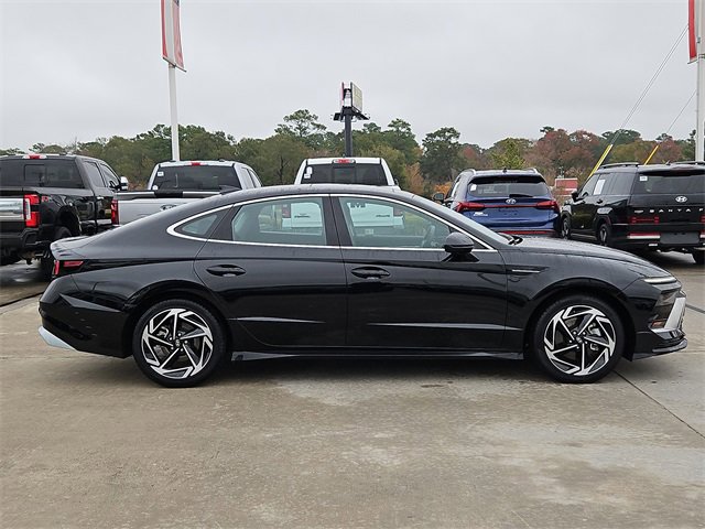 Used 2024 Hyundai Sonata SEL w/ Convenience Package image 4