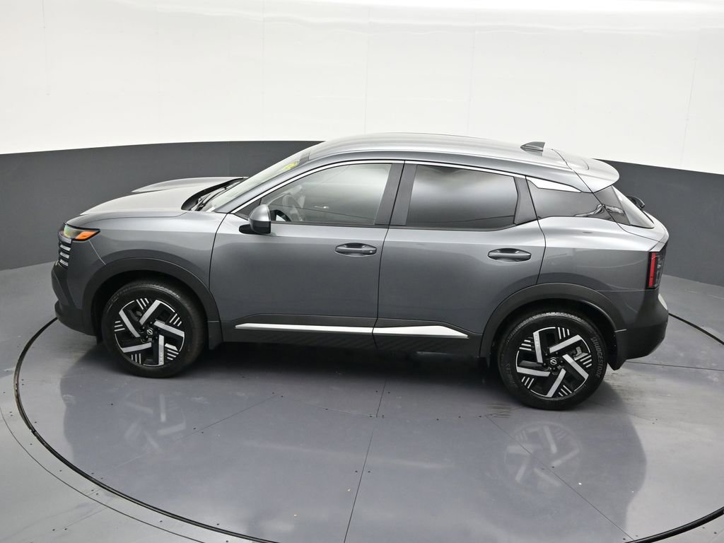 Used 2025 Nissan Kicks SV image 21