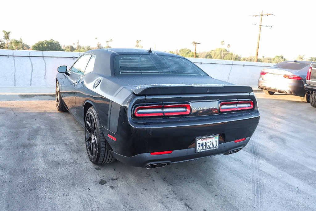 Used 2018 Dodge Challenger R/T Scat Pack RWD image 6