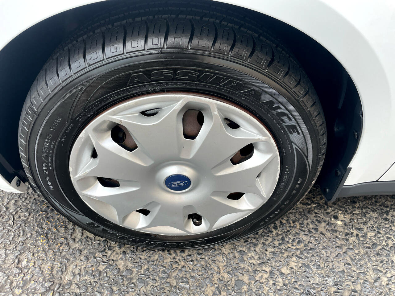 Used 2015 Ford Transit Connect XLT image 14