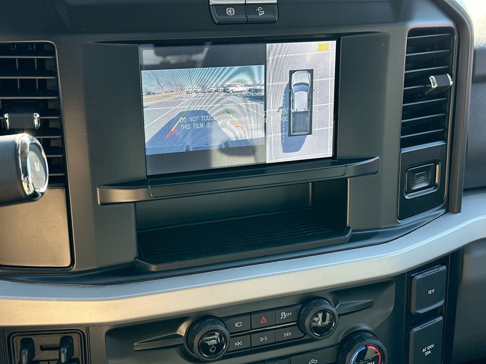 New 2026 Ford F450 XLT w/ 360-Degree Camera Package image 25