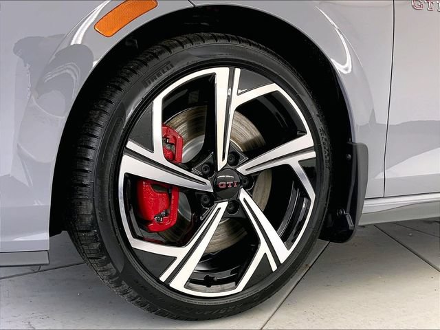 New 2026 Volkswagen GTI SE FWD image 13