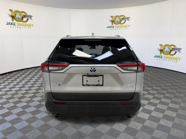 Used 2024 Toyota RAV4 XLE image 9
