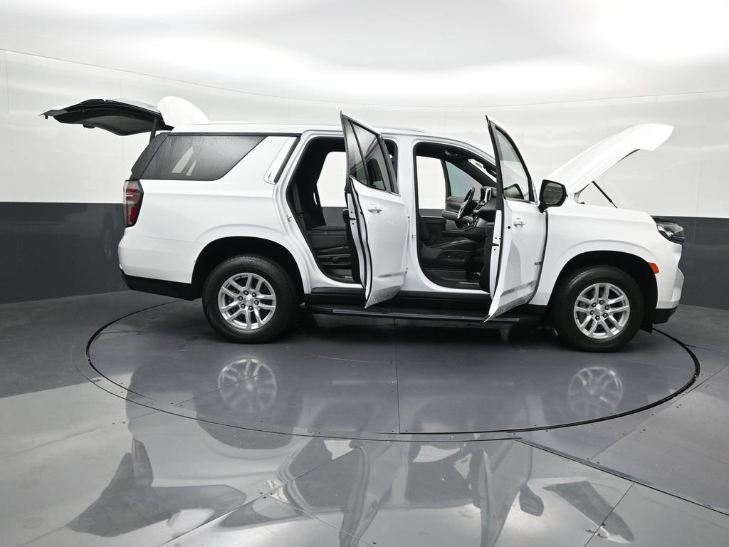 Used 2021 Chevrolet Tahoe LT image 34