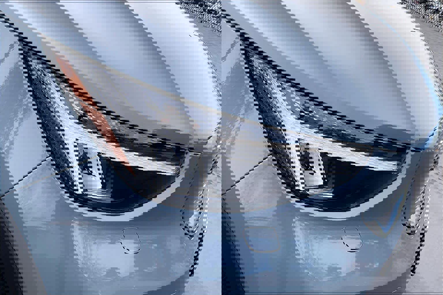 Used 2023 Volvo C40 P8 Recharge Plus w/ Climate Package image 31