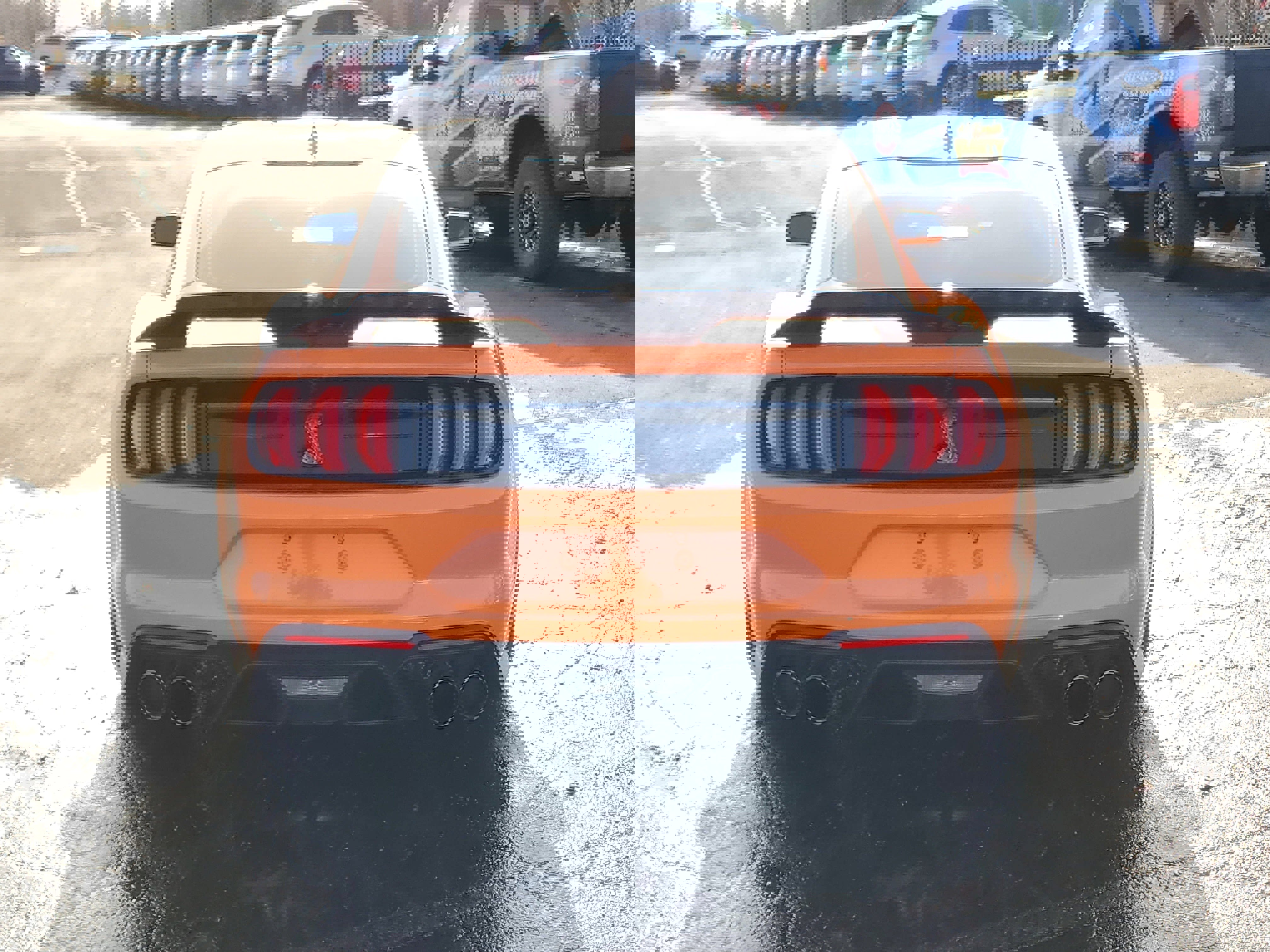 Used 2021 Ford Mustang Shelby GT500 w/ Technology Package image 5