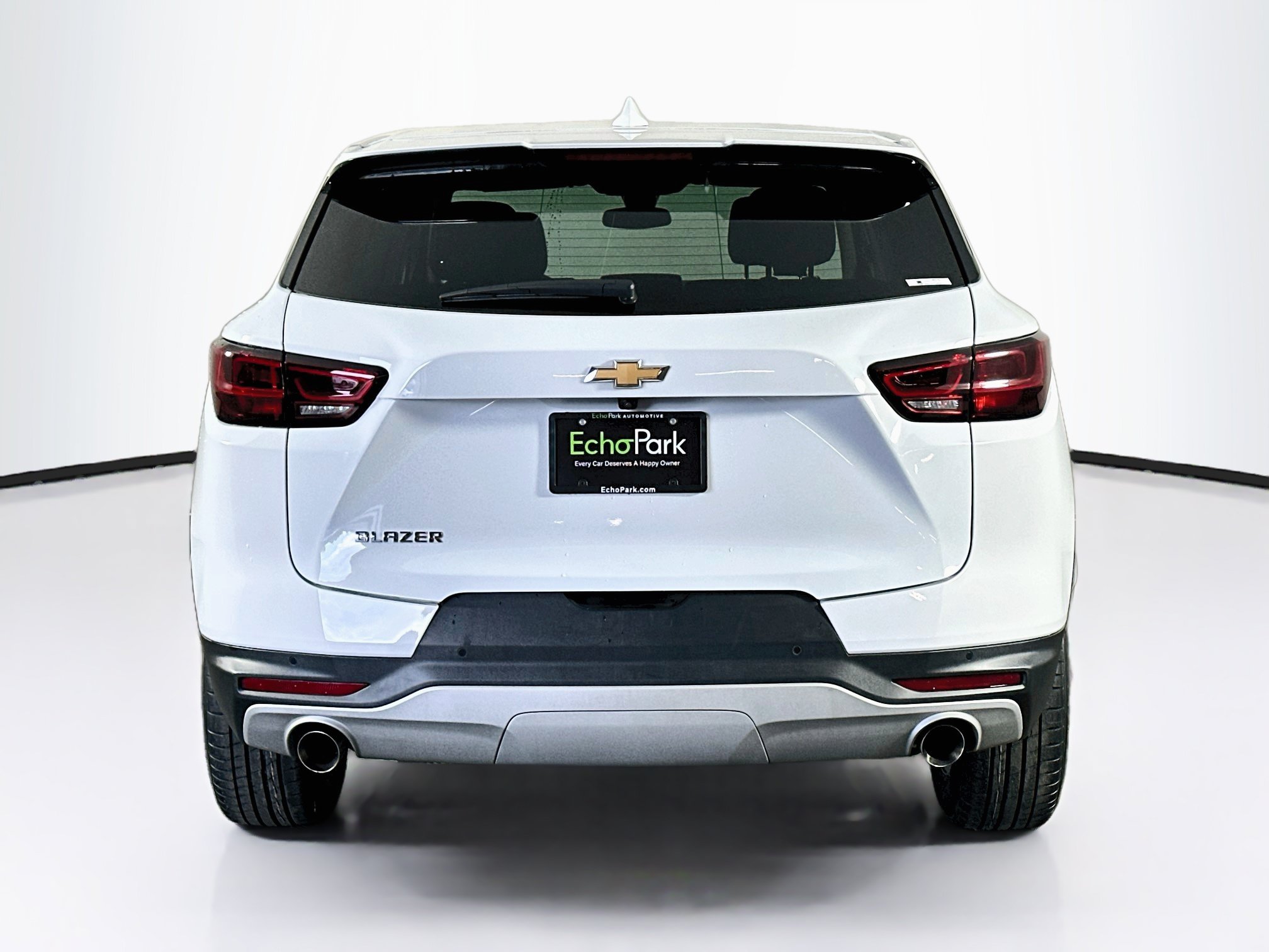 Used 2026 Chevrolet Blazer LT FWD image 7