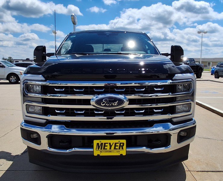 New 2026 Ford F350 Lariat image 3