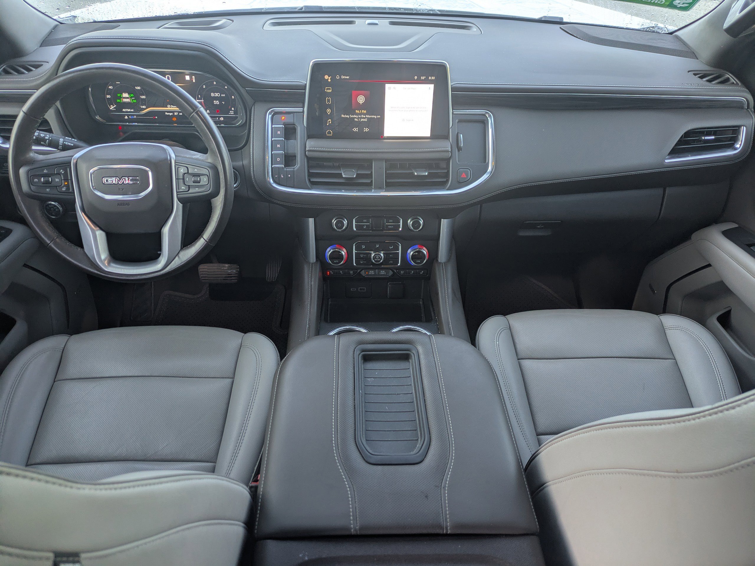 Used 2022 GMC Yukon SLT w/ SLT Premium Package image 14