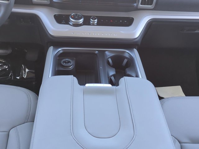 New 2026 Ford Expedition Max Active image 19