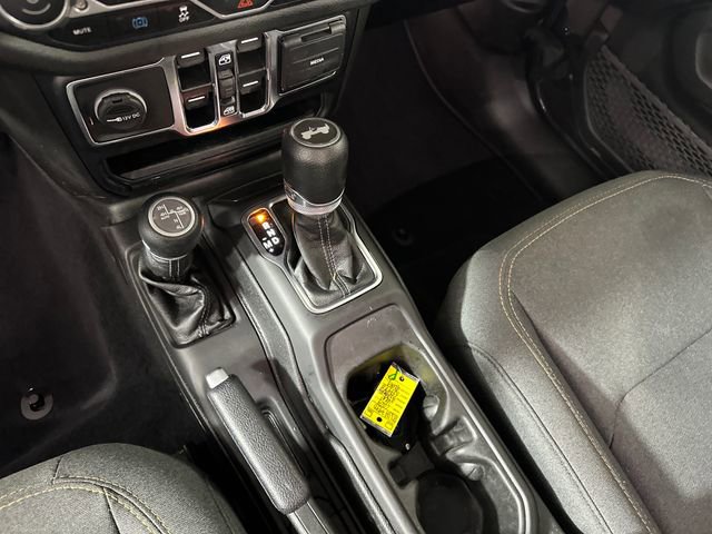 Used 2024 Jeep Wrangler Unlimited w/ Convenience Group image 20