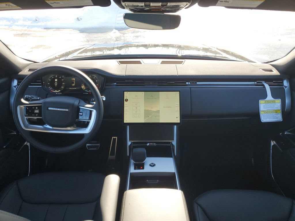 New 2026 Land Rover Range Rover Long Wheelbase SE AWD/4WD image 24
