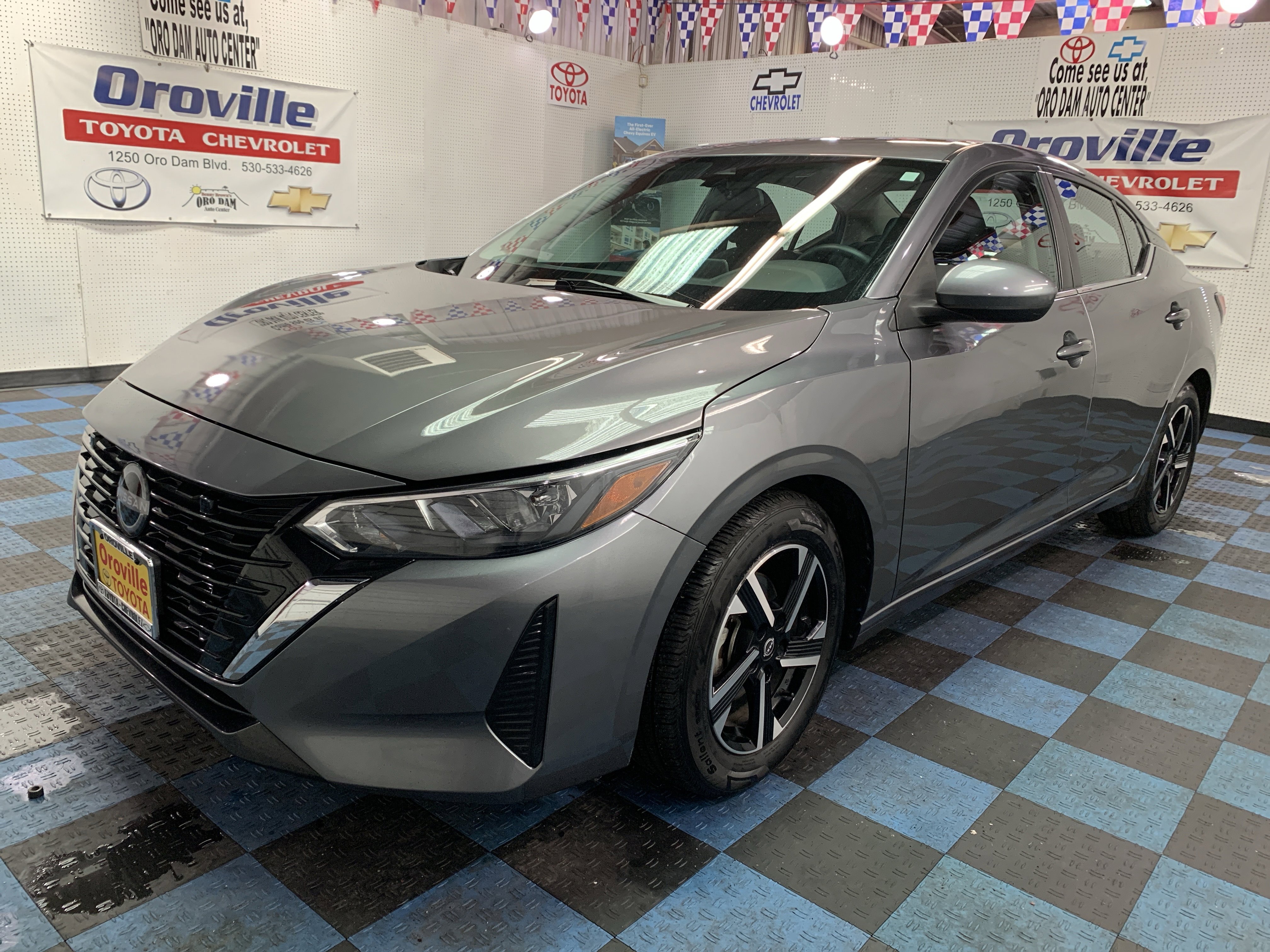 Used 2024 Nissan Sentra SV image 1