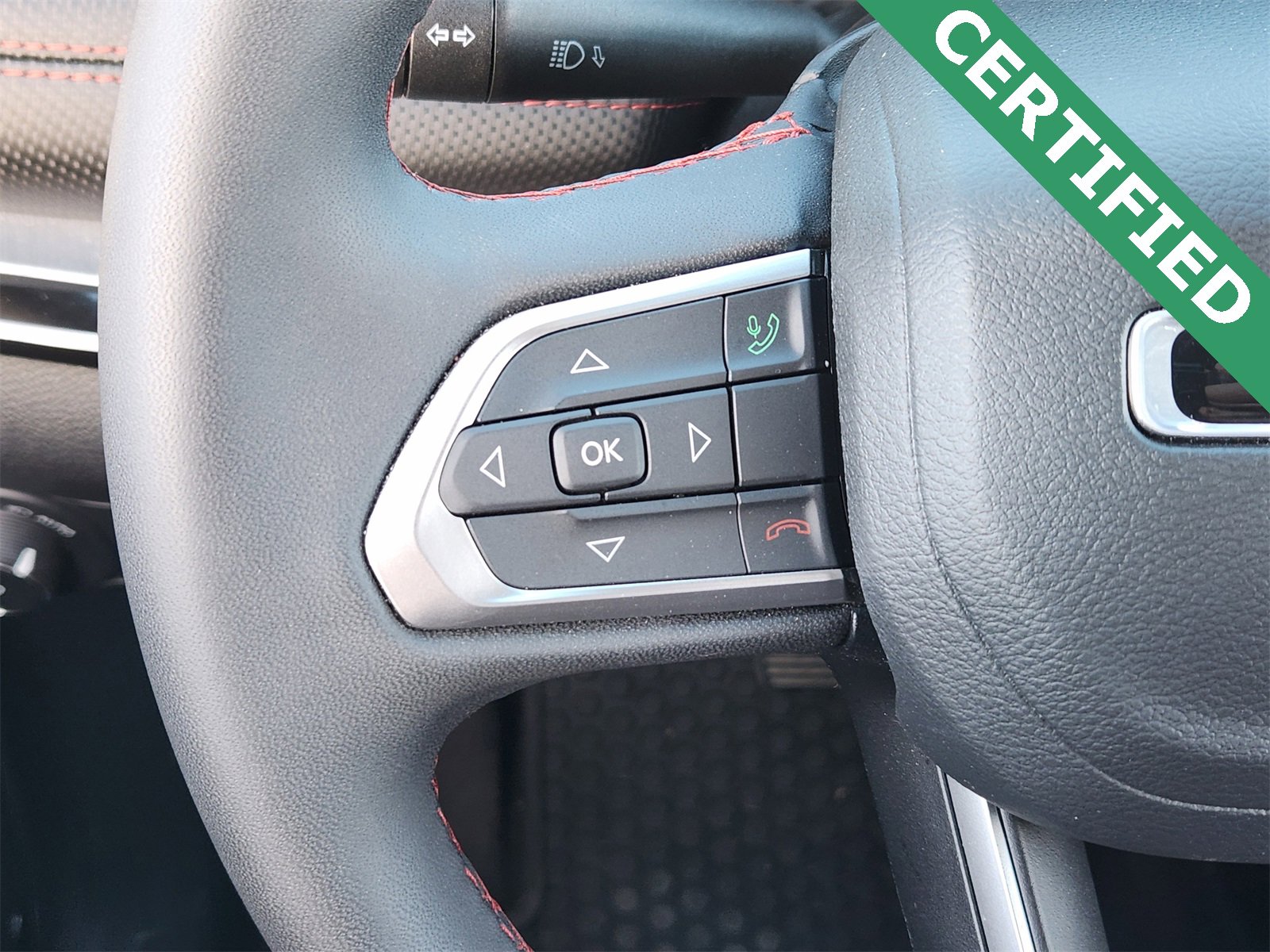 Used 2023 Jeep Compass Trailhawk image 28