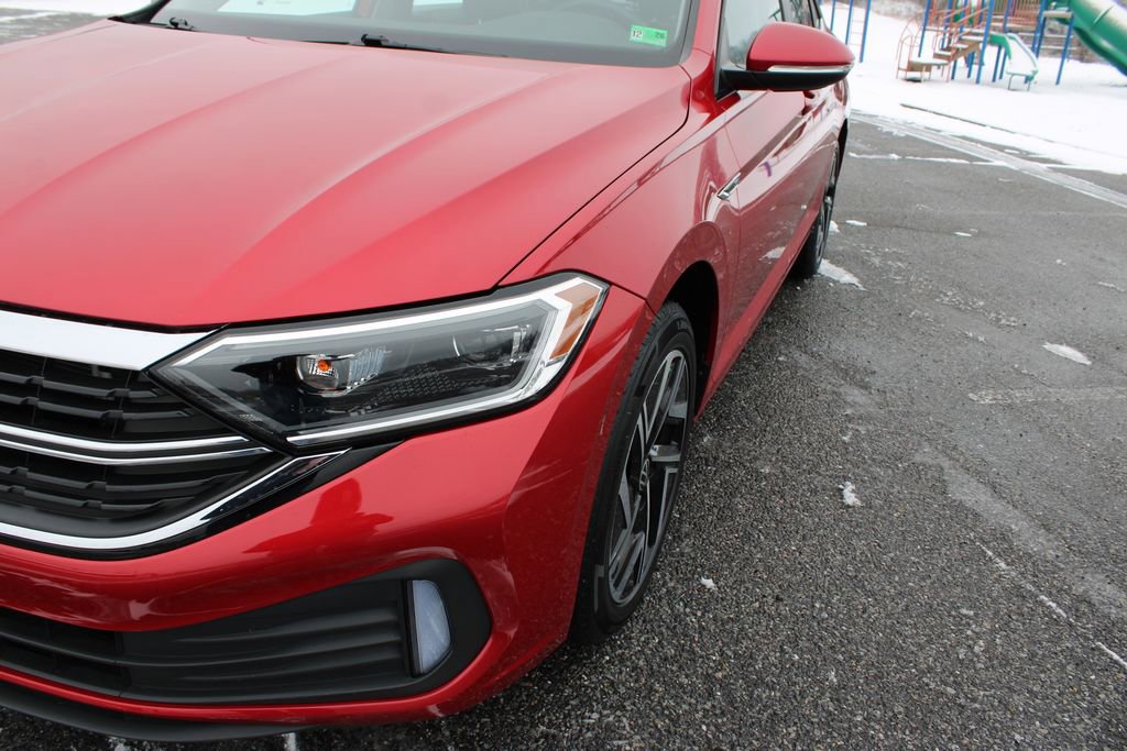 Used 2022 Volkswagen Jetta SEL image 41