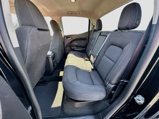 Used 2018 Chevrolet Colorado LT AWD/4WD image 23