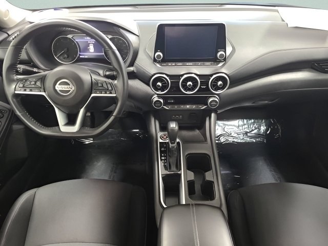 Used 2021 Nissan Sentra SV FWD image 2